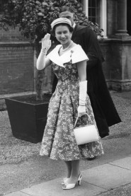 queenelizabethdaydress