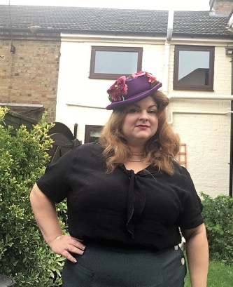 HouseofFoxyblousecloseup